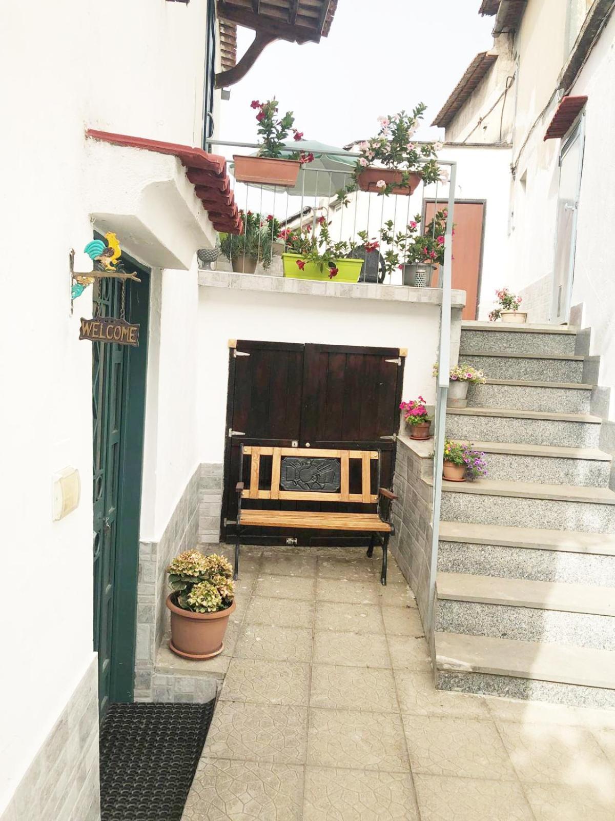 Amalfi Coast Casa Vacanze Marino Tramonti Bagian luar foto
